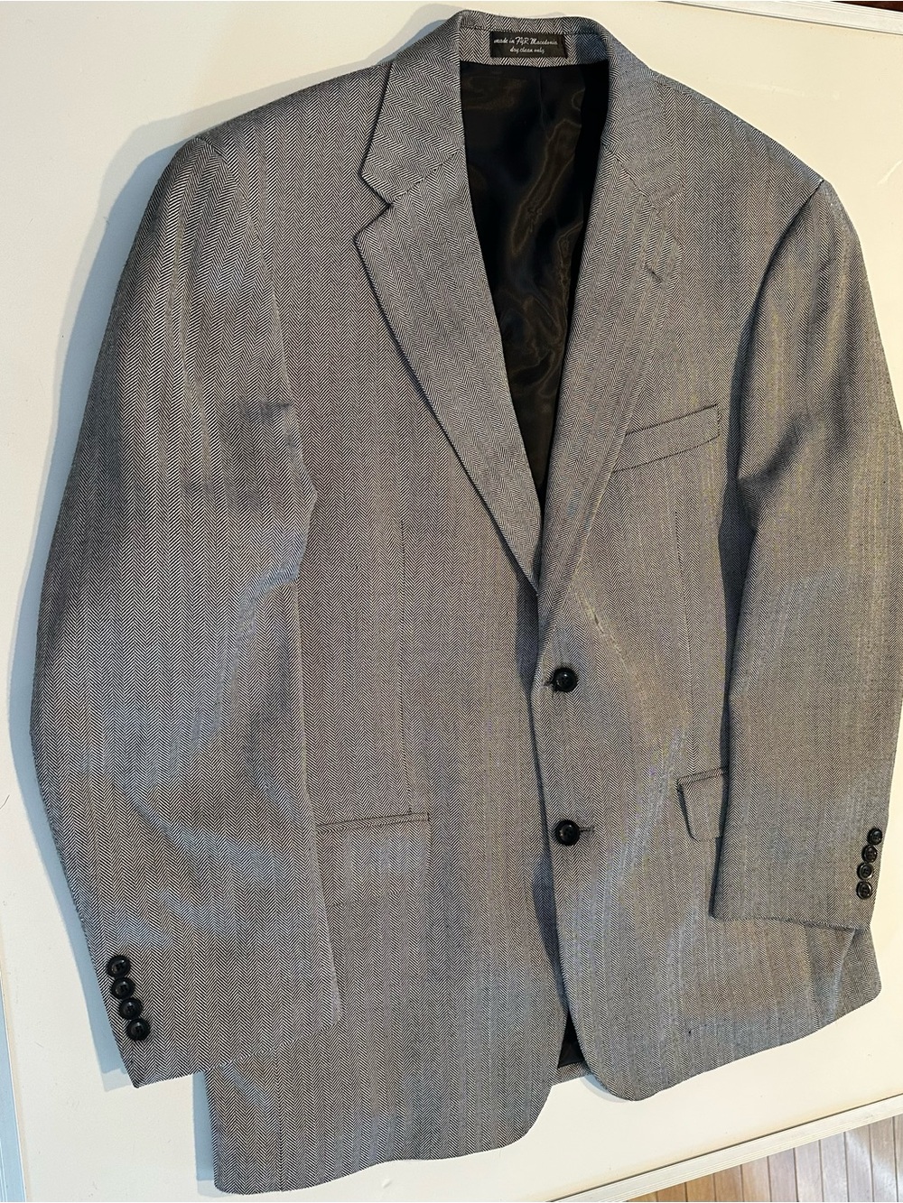 Andrew Fezza Men's Sport Coat Blazer Two Button Gray Herringbone Silk Sz tag ??